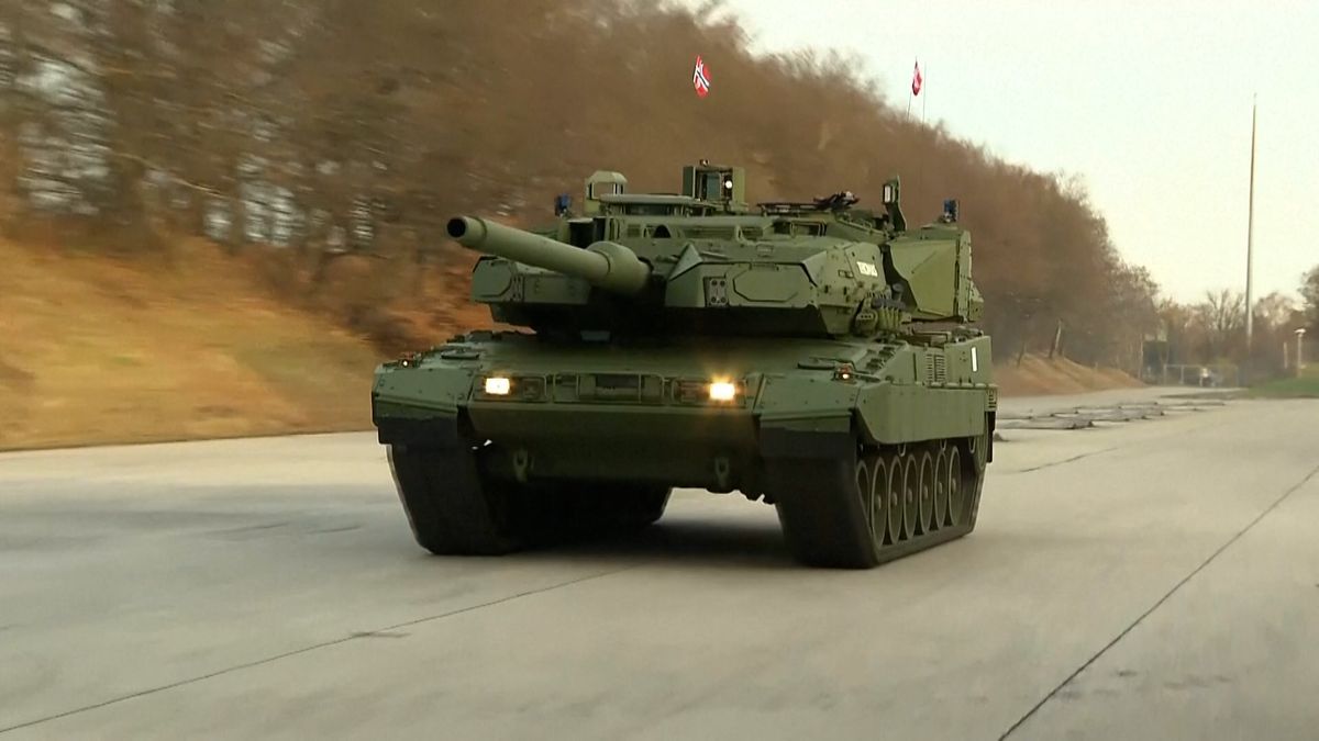 Tanky máme, logistiku ne. Přeprava Leopardů zůstává nevyřešená